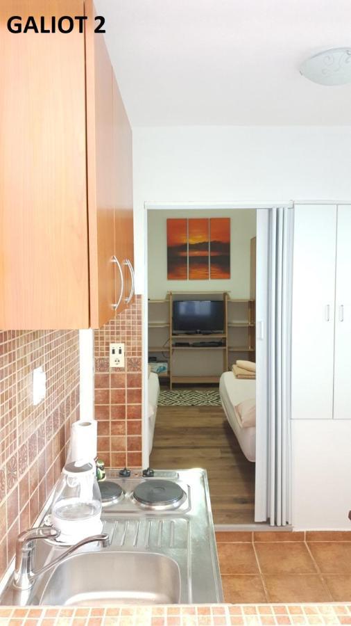 Apartmani Galiot Іхало Екстер'єр фото